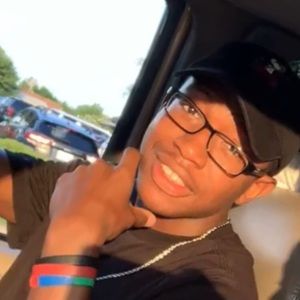 Meet your Posher, Bernard